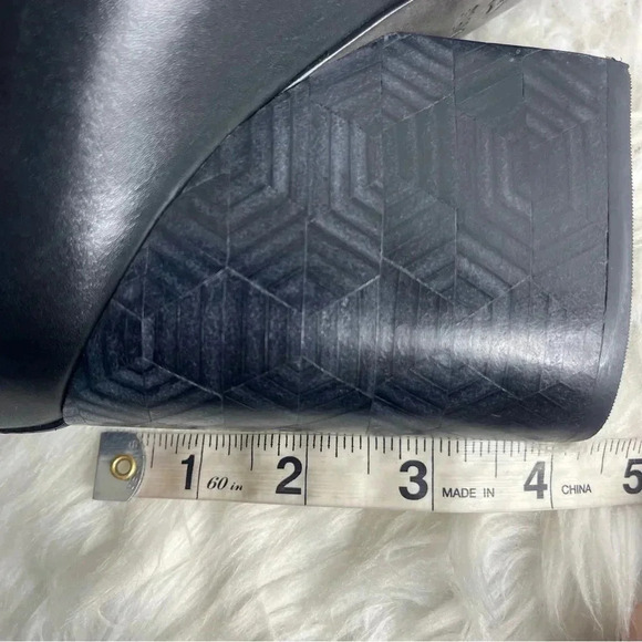 Tory Burch Womens Grove Leather Ankle Booties Size 8.5 - Picture 5 of 10